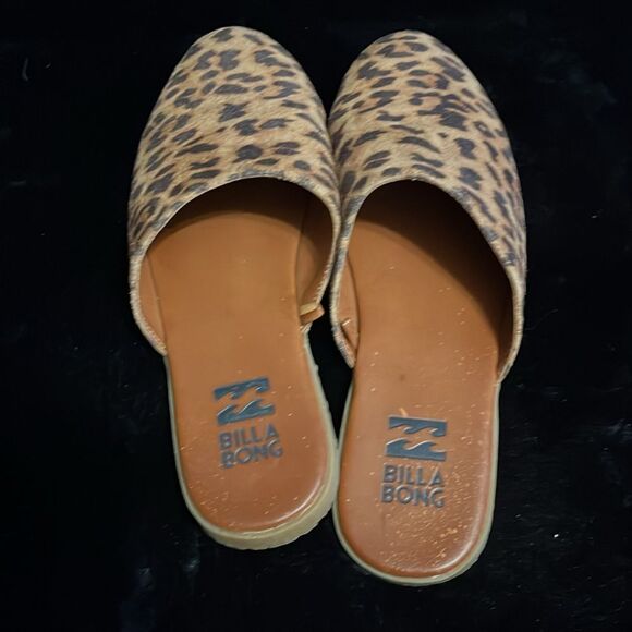 Billabong Leopard Print Slip-On Shoes - Picture 3 of 8